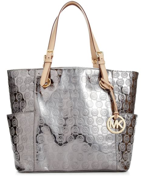 Michael Kors Totes 